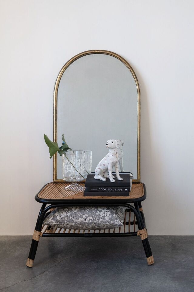 Hand-Painted Dekoratif Köpek Figürü