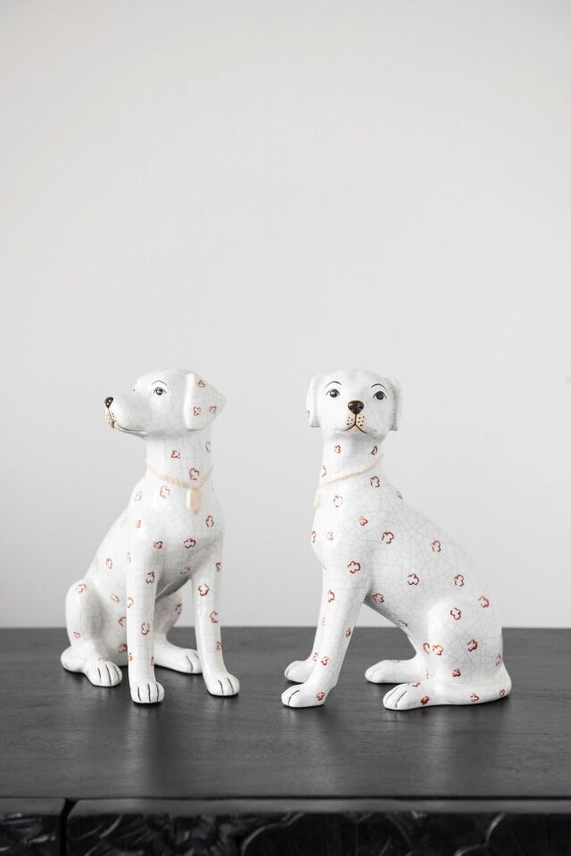 Hand-Painted Dekoratif Köpek Figürü