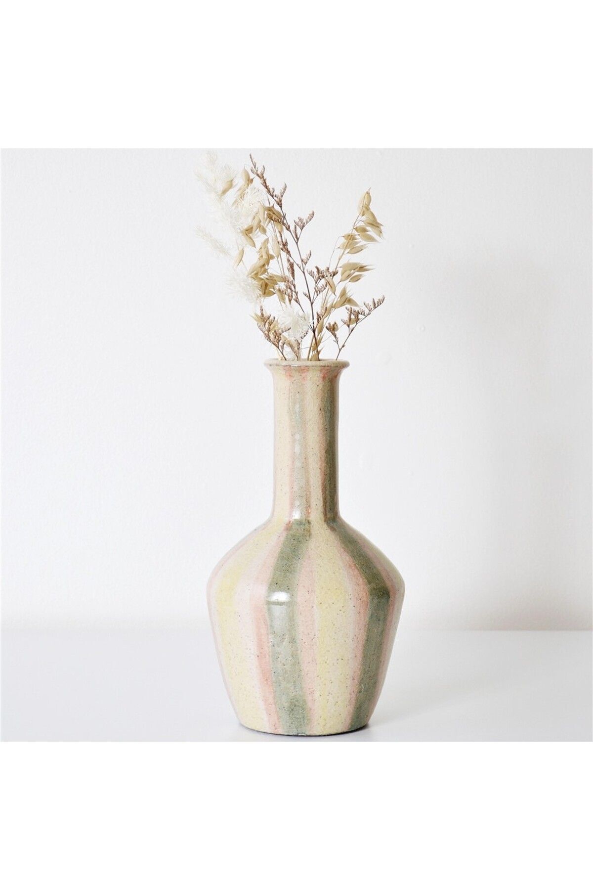 Hand-Painted Terracotta Vazo