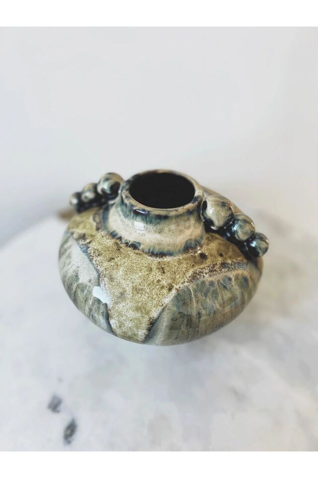 Doğal Şekilli Seramik Vazo