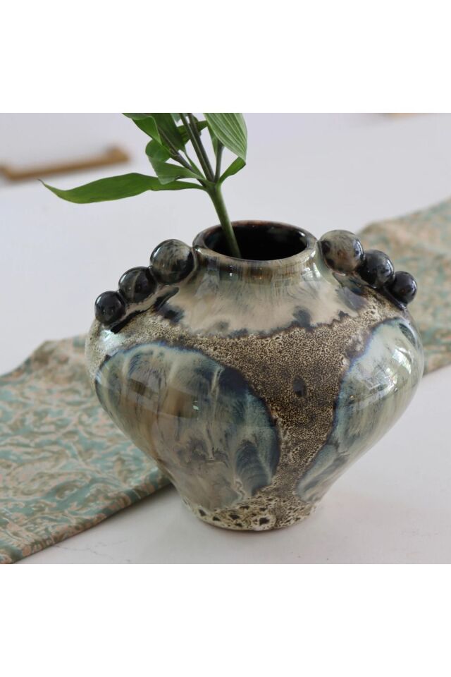 Doğal Şekilli Seramik Vazo