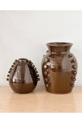 Çivi Desenli Terracotta Vazo