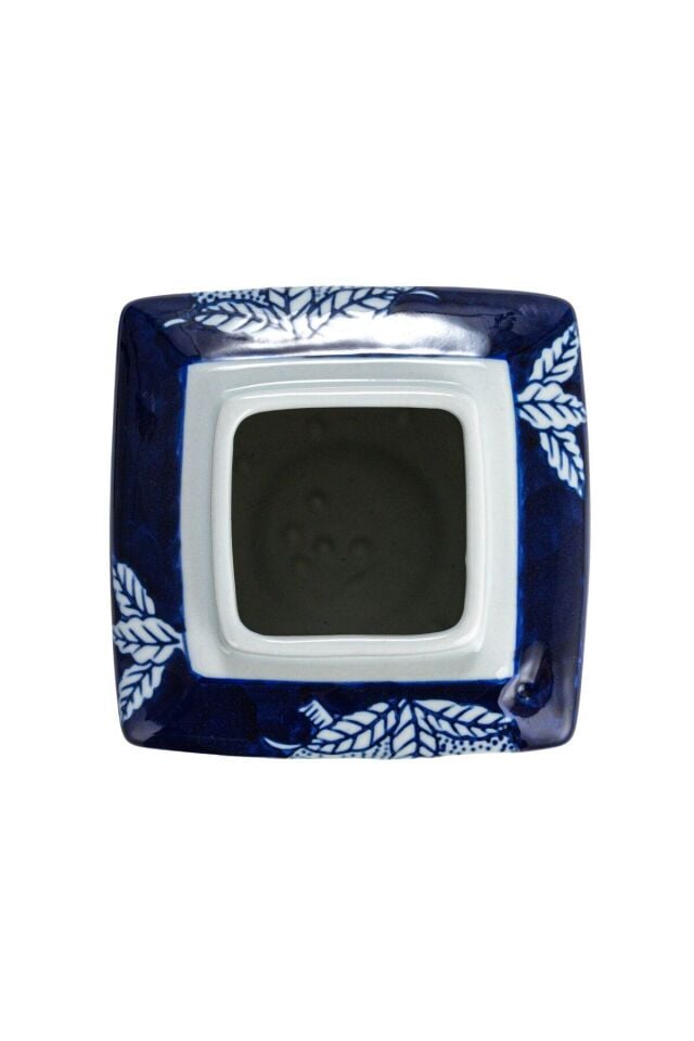 Mavi ve Beyaz Desenli Çini Vazo & Kavanoz